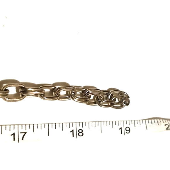 LOFT GREEN, BURGUNDY, DARK YELLOW ACRYLIC & RHINESTONE SILVER-TONE 19" NECKLACE - Picture 8 of 10